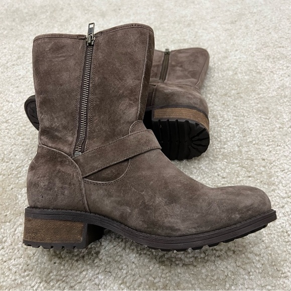 UGG Chaney Brown Boots Lined Buckles Moto Water Resistant WM Size 5.5 (1006042), - Picture 3 of 16